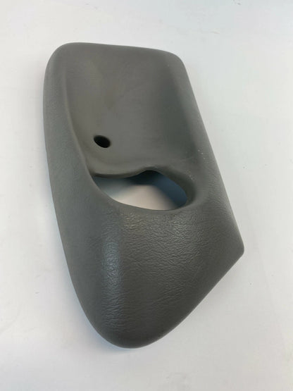 00-05 CHEVROLET IMPALA REAR LEFT SIDE INTERIOR DOOR HANDLE BEZEL TRIM 21995764
