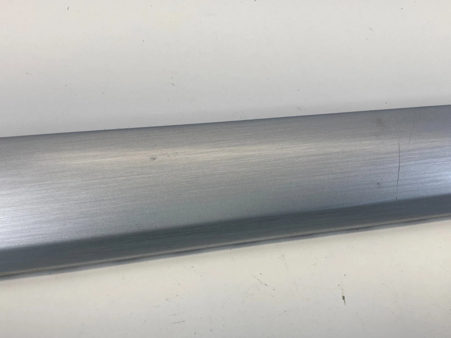 2012-2015 VOLKSWAGEN PASSAT REAR RIGHT DOOR PANEL MOLDING BEZEL 561867420B OEM