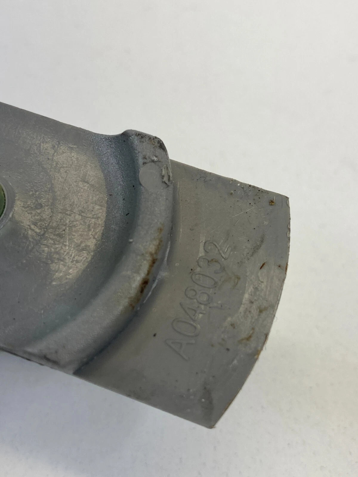 2006-2011 KIA RIO RIO5 SPARE TIRE RETAINER JACK HOLD DOWN WING NUT HOLDER CLAMP