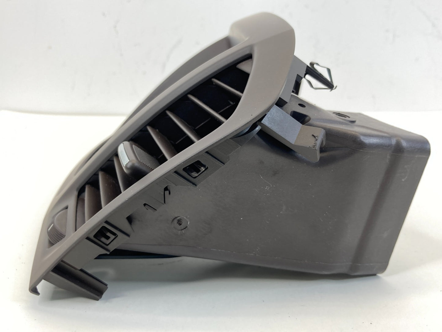 2011-2017 Buick Regal Center Dash Display Trim Bezel Air Vent Grille 13321690