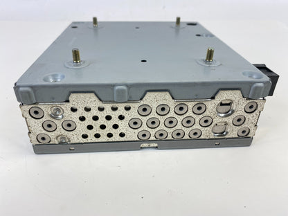 2006 Mercedes-Benz CLS500 Stereo Radio Audio Amplifier AMP 211 870 25 89 OEM