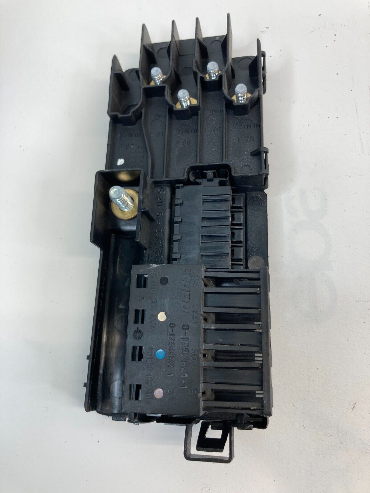 2003 03 Mercedes-Benz E 320 E320 3.2 Battery Compartment Fuse Box Unit 013948411