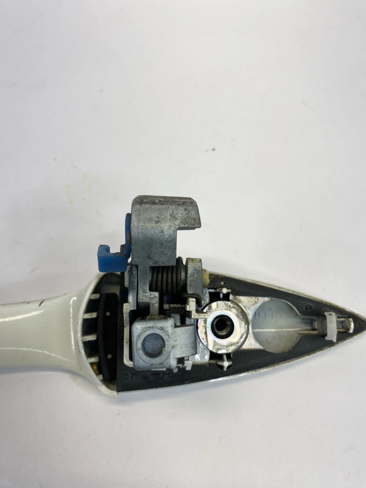 2005-2010 HONDA ODYSSEY FRONT RIGHT SIDE EXTERIOR DOOR HANDLE ASSEMBLY WHITE OEM