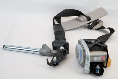 2012 2013 KIA SOUL FRONT LEFT DRIVER SIDE SEAT BELT RETRACTOR 88810-2K610 OEM