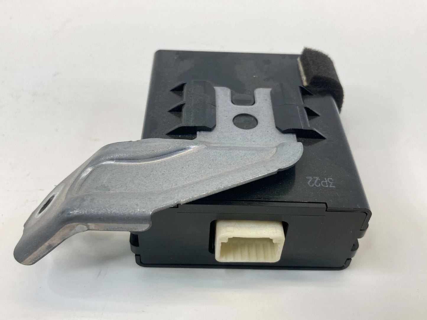 12-14 TOYOTA PRIUS PEDESTRIAN WARNING PROXIMITY NOTIFICATION MODULE 86572-47070