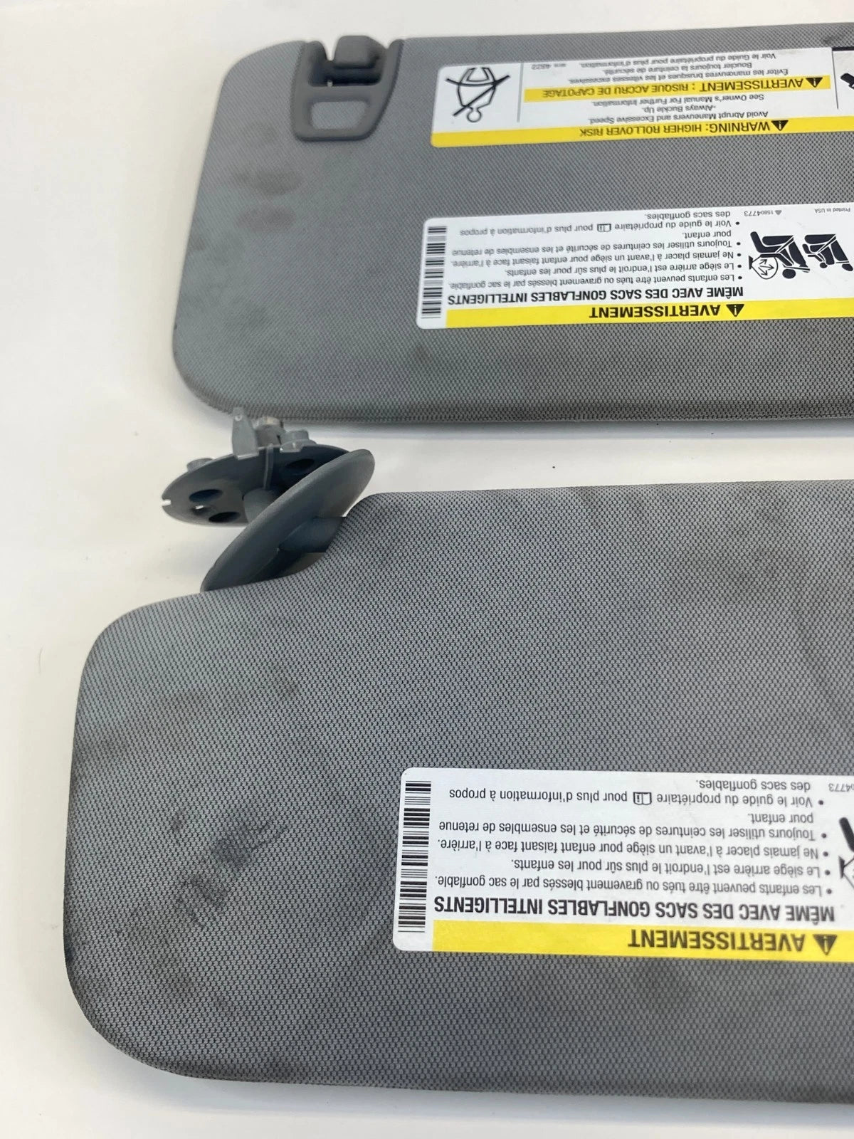 2017-2021 Chevrolet Trax Sunvisor Set Sun Visor Shade Pair Set OEM