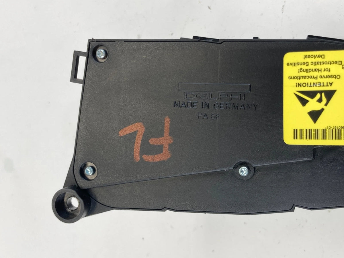 2004-2007 BMW 525I E60 FRONT LEFT DRIVER POWER SEAT SWITCH MEMORY OEM 6-950-767