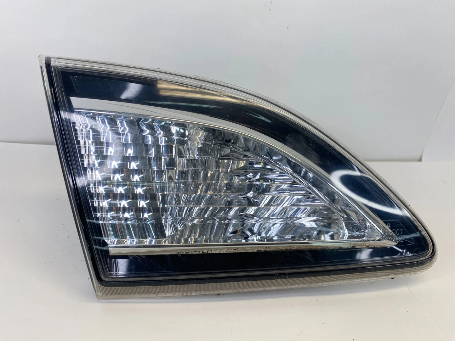 2010-2013 MAZDA 3 SEDAN REAR LEFT SIDE TRUNK LID INNER TAILLIGHT BACKUP LAMP OEM