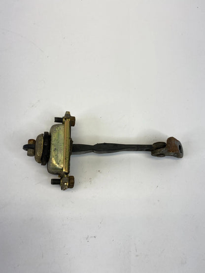96-00 HYUNDAI ELANTRA SEDAN FRONT RIGHT SIDE DOOR CHECK STOP STOPPER DETENT OEM