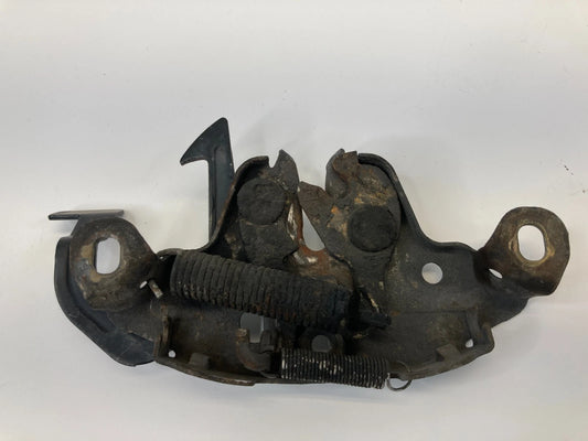 2000-2004 NISSAN XTERRA FRONTIER HOOD LOCK RELEASE LATCH ASSY OEM