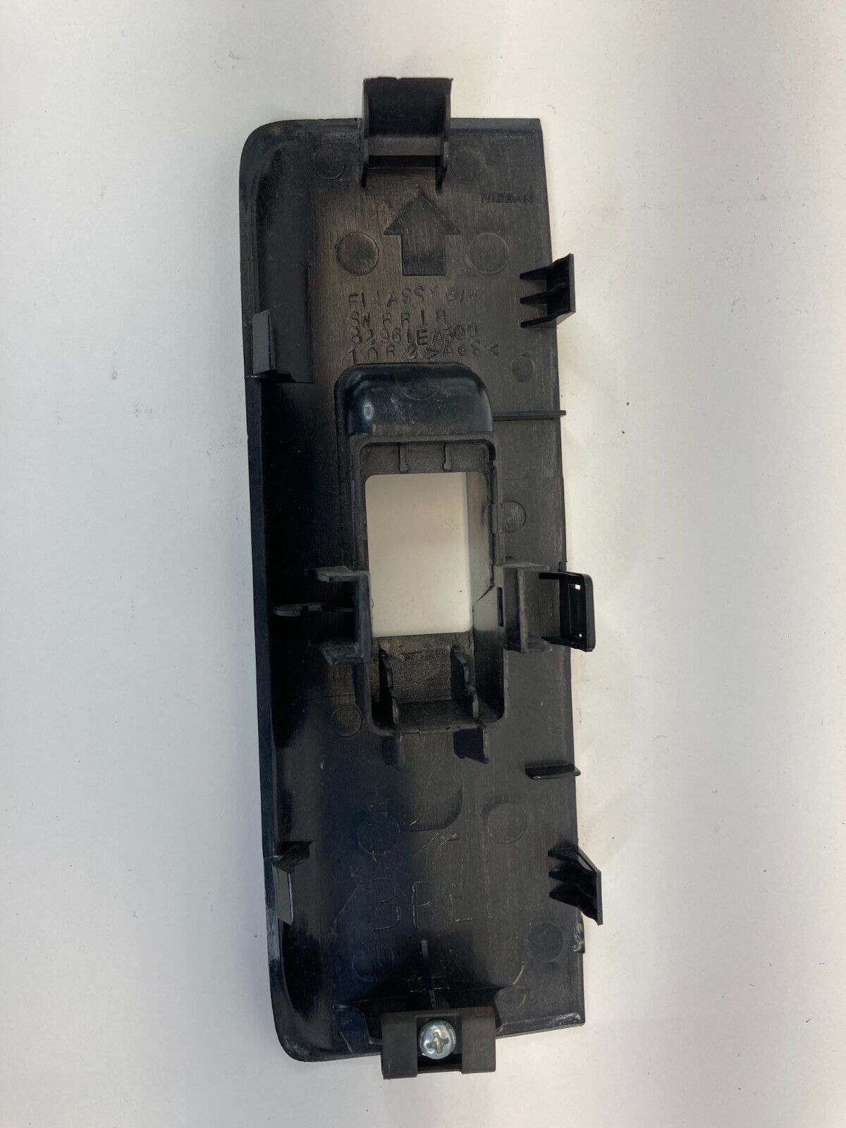 2005-2012 Nissan Pathfinder Rear Left Door Window Switch Bezel 82961-EA300 OEM