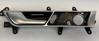 2006-2011 AUDI A6 FRONT LEFT SIDE INTERIOR DOOR HANDLE W/ BEZEL 4F0837019C OEM