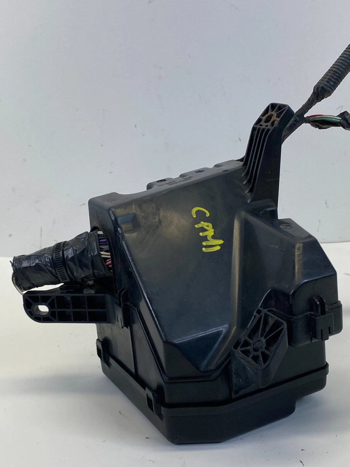 2007-2012 TOYOTA YARIS 1.5L ENGINE FUSE BOX RELAY JUNCTION MODULE 8264147020 OEM