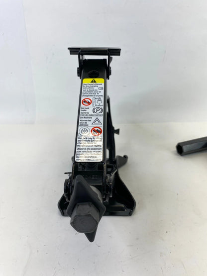 2004-2012 CHEVROLET MALIBU EMERGENCY SPARE TIRE JACK HANDLE LUG WRENCH 22722566