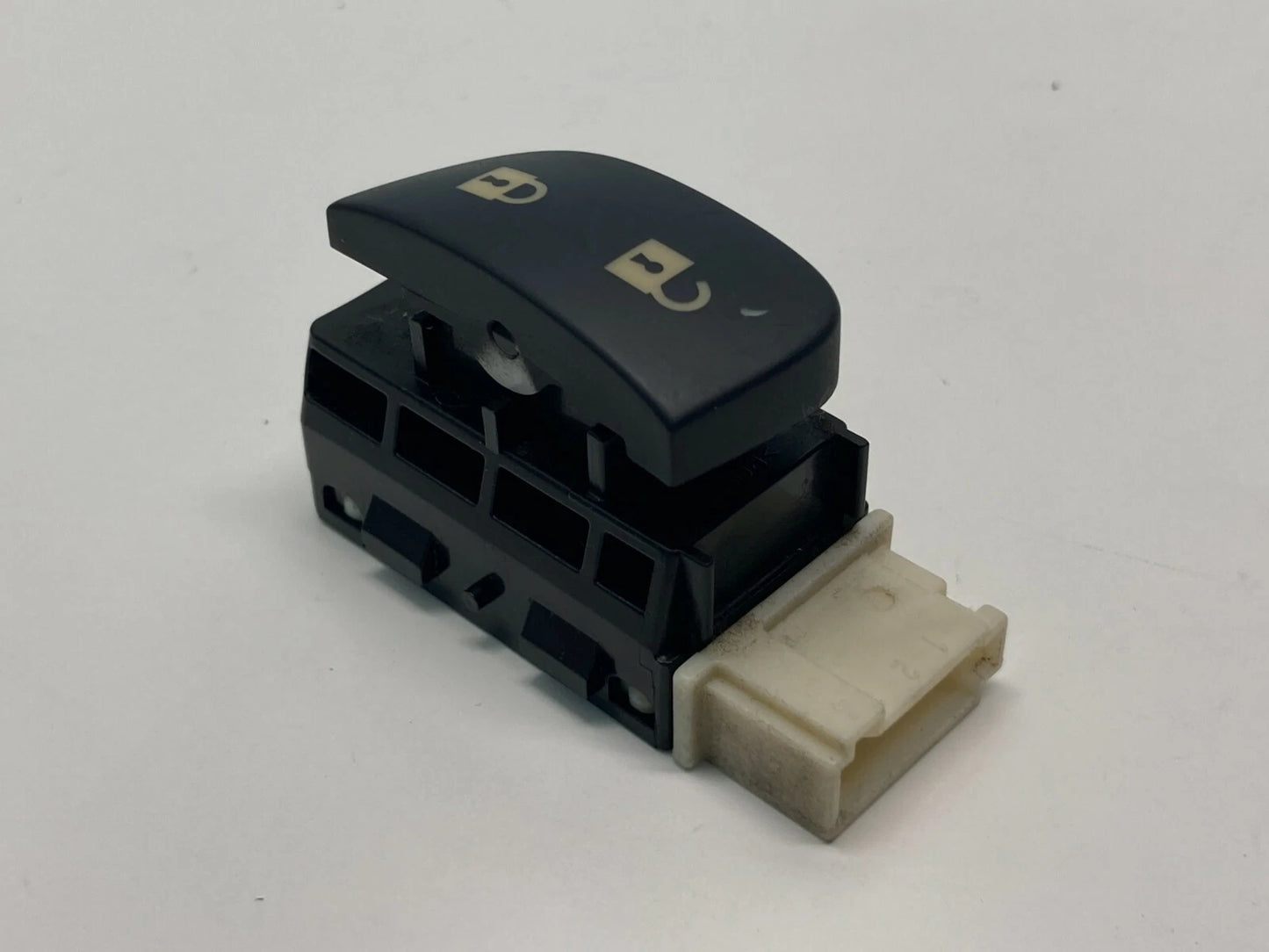 2003-2011 SAAB 9-3 FRONT RIGHT PASSENGER SIDE DOOR LOCK SWITCH BUTTON 12791171
