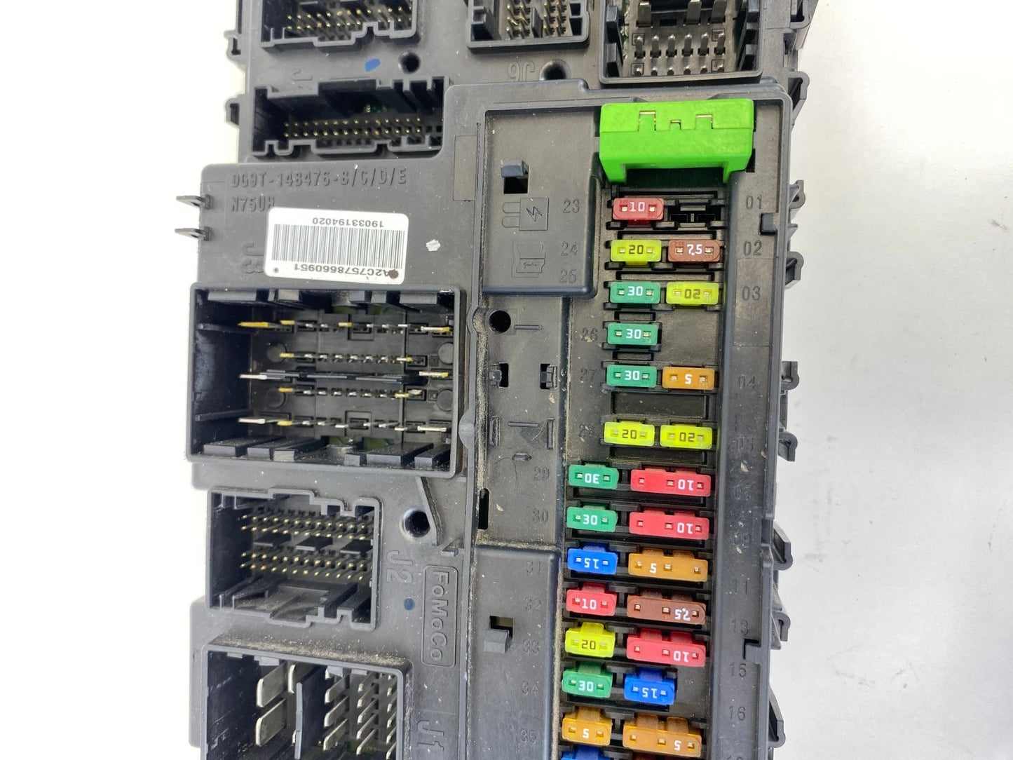 2017-2019 FORD INTERCEPTOR UTILITY BODY CONTROL MODULE BCM FUSE BOX OEM