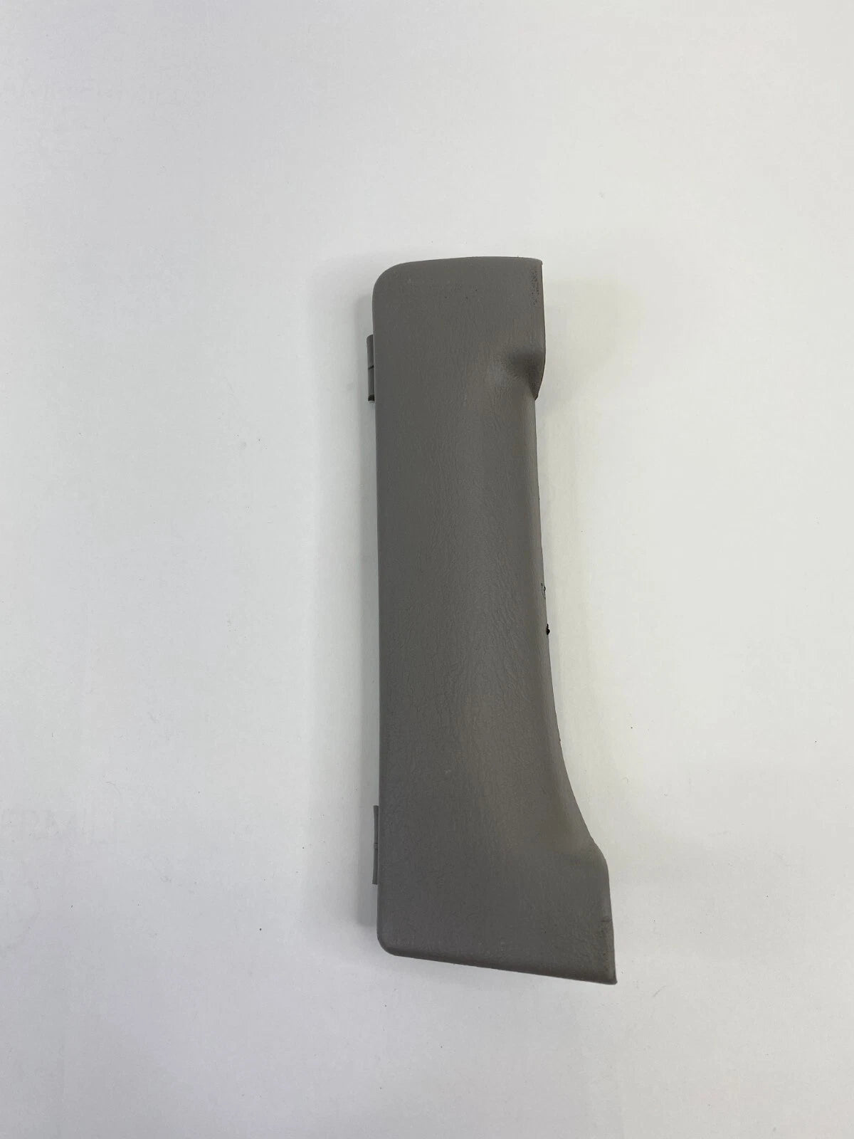 2001-2006 TOYOTA SEQUOIA REAR LEFT B-PILLAR GRAB HANDLE TRIM COVER 74638-0C010