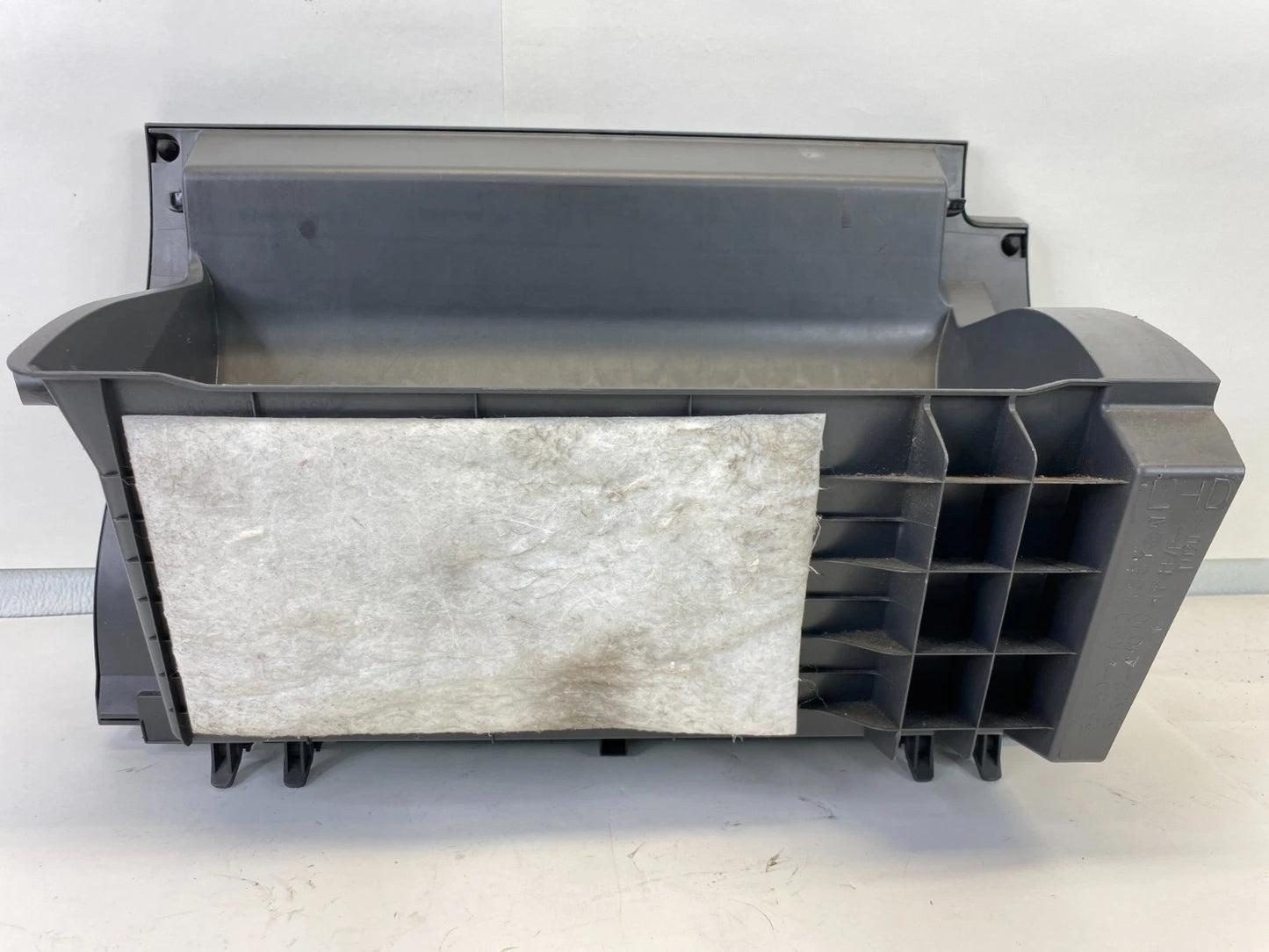 2010-2015 TOYOTA PRIUS GLOVE BOX STORAGE COMPARTMENT DOOR GRAY OEM 55550-47080