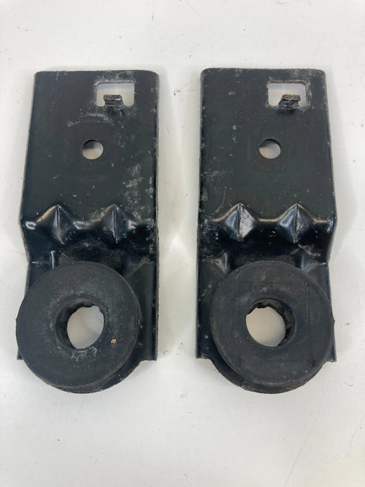 1998-2002 LINCOLN TOWN CAR MOUNT RADIATOR UPPER BRACKET MOUNT PAIR SET OEM