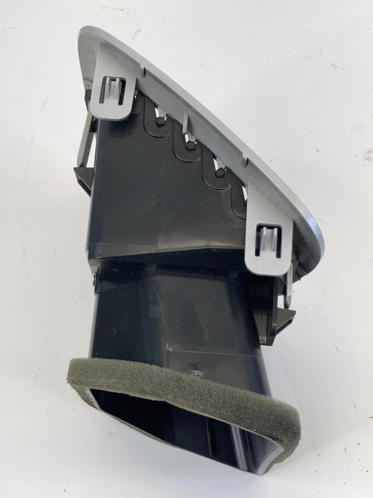 2010-2017 GMC Terrain Dash Right Passenger Outer Air Vent Outlet Grille Duct OEM