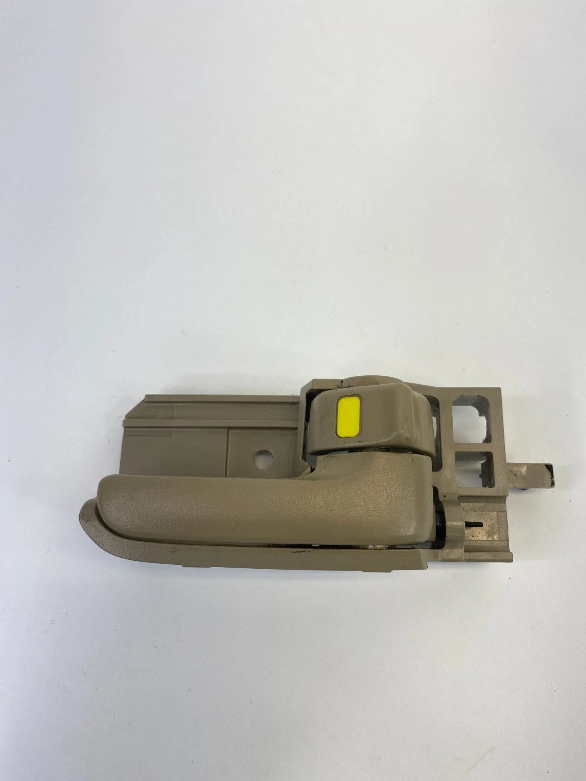 2003-2008 TOYOTA COROLLA FRONT RIGHT SIDE INTERIOR DOOR HANDLE 69273-02020 OEM