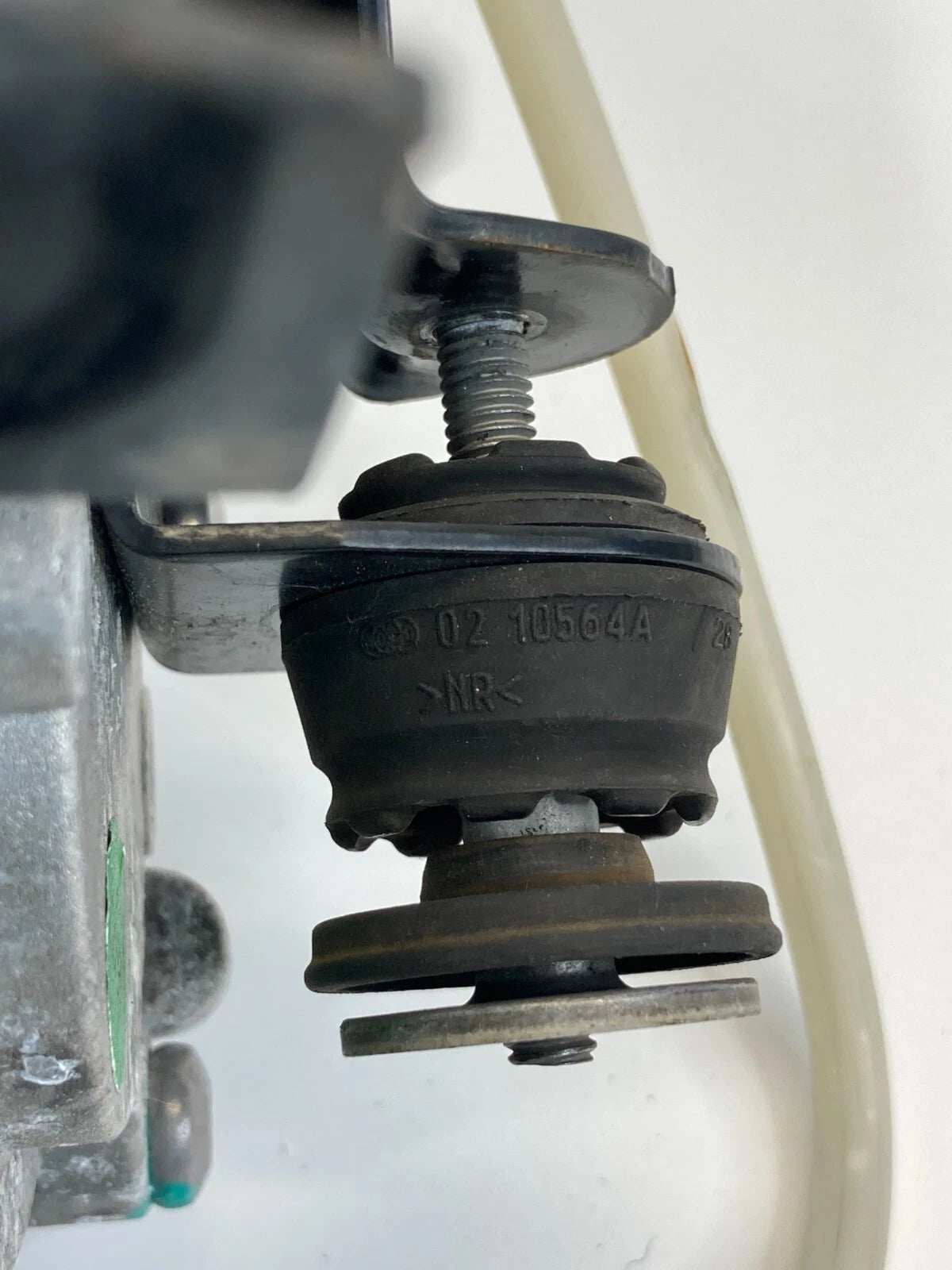 2006 2007 MERCEDES-BENZ ML500 AIRMATIC AIR SUSPENSION COMPRESSOR PUMP ARNOTT OEM