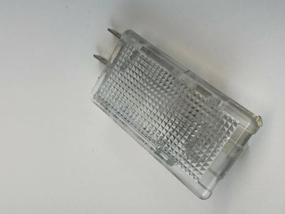 2003-2011 SAAB 9-3 93 SEDAN REAR CARGO TRUNK DOME ROOF LIGHT LAMP ASSEMBLY OEM