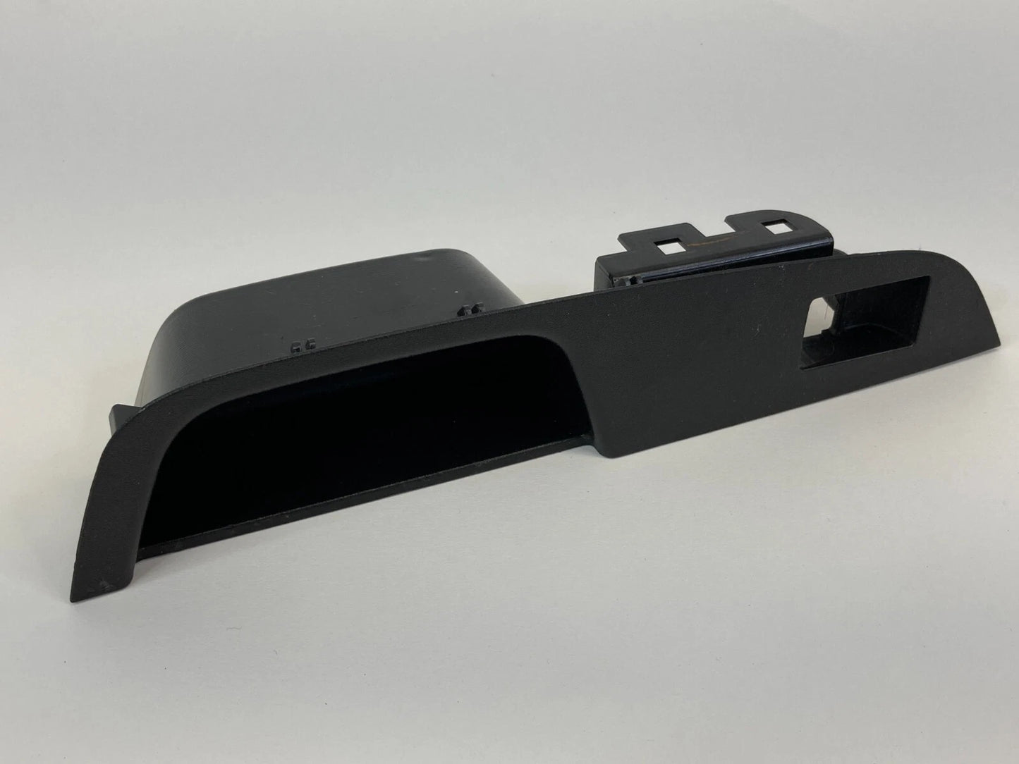 2010-2017 CHEVY EQUINOX REAR RIGHT SIDE DOOR WINDOW SWITCH BEZEL AKE21347 OEM