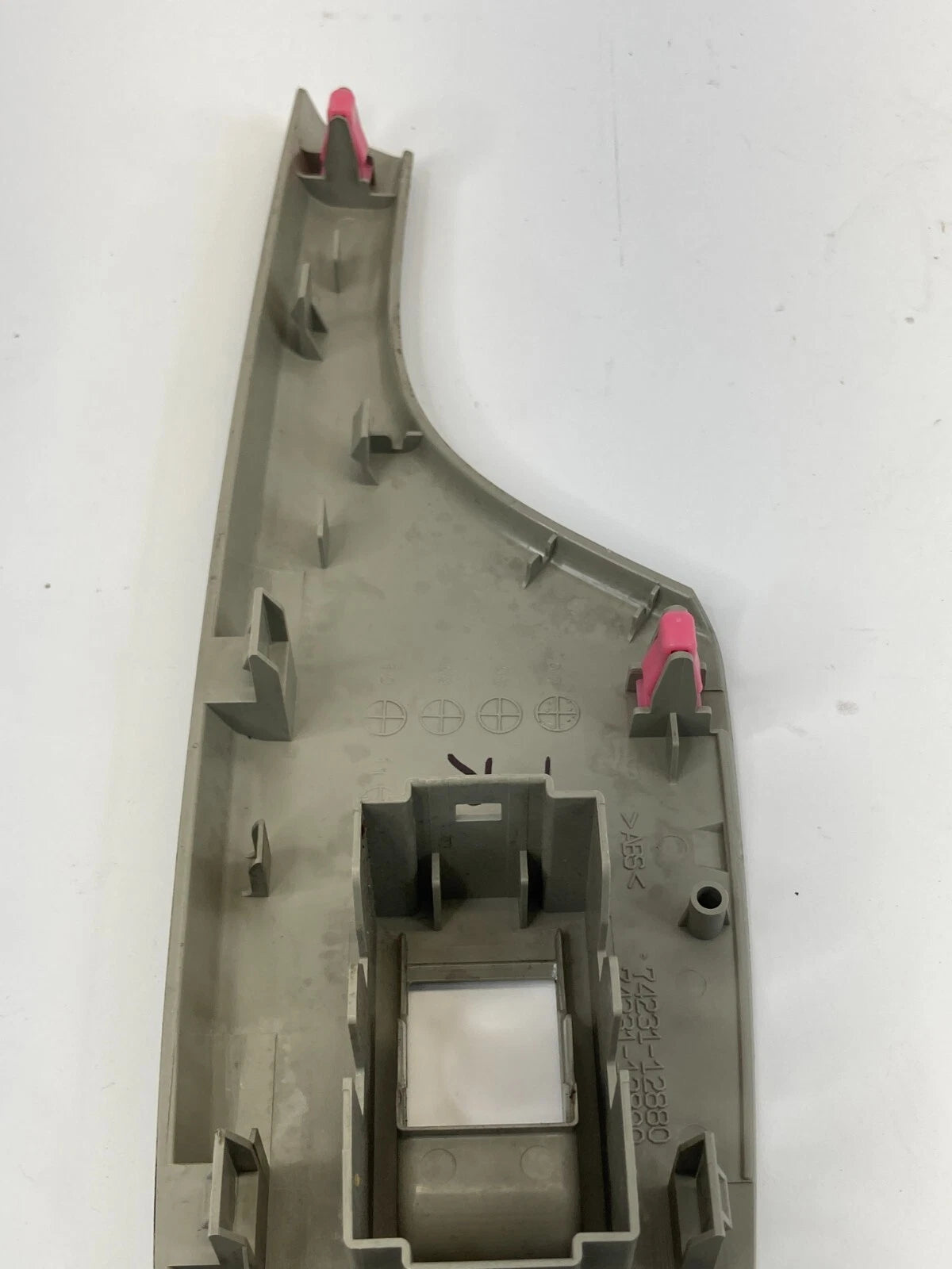 09-13 TOYOTA COROLLA SEDAN REAR RIGHT SIDE DOOR WINDOW SWITCH BEZEL 74231-12880
