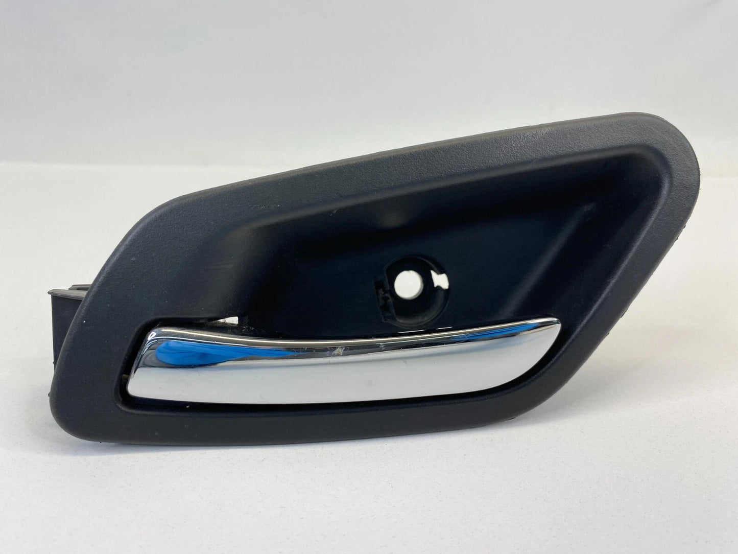 2005-2010 PONTIAC G6 REAR LEFT SIDE INTERIOR DOOR HANDLE ASSEMBLY 22731745 OEM