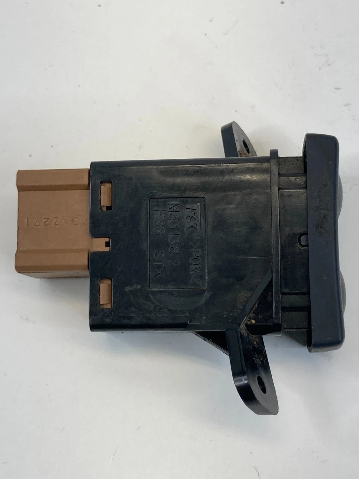 2007-2013 ACURA MDX RIGHT PASSENGER FRONT HEATED SEAT SWITCH BUTTON OEM