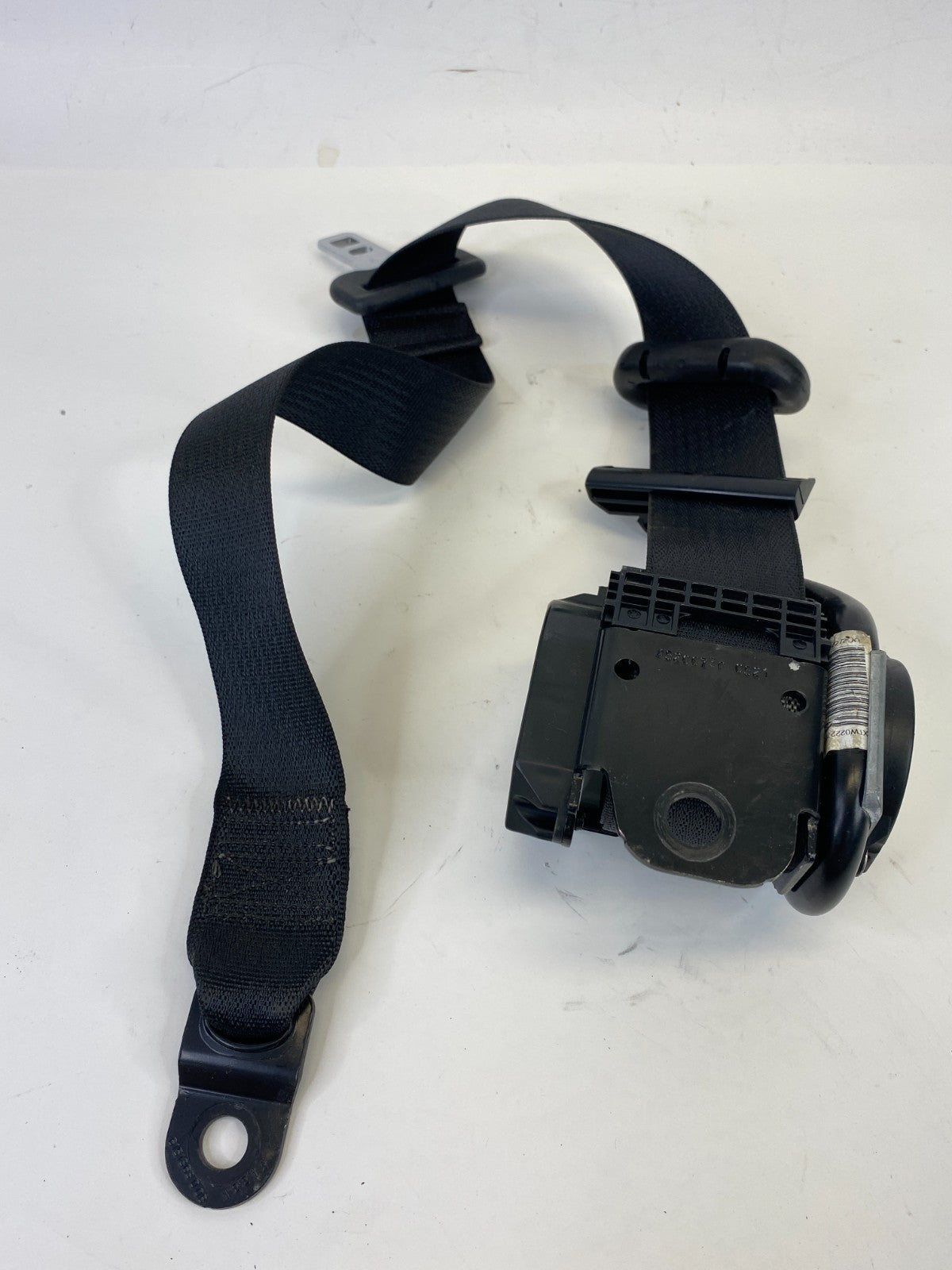 2011-2014 Dodge Avenger Front Right Side Seat Belt Retractor P0XS40DX9AF OEM