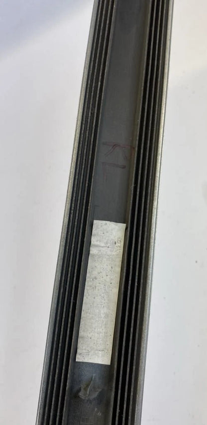 2004-2011 VOLVO S40 SEDAN EXTERIOR REAR LEFT DOOR MOLDING TRIM BEZEL 39987038