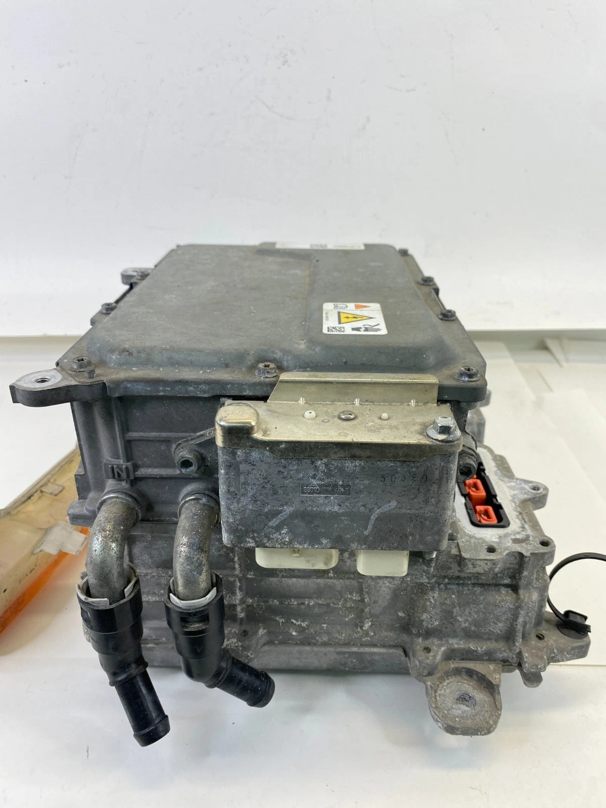 2013-2018 FORD C-MAX 2.0L L4 HYBRID POWER INVERTER CONVERTER DM58-7B012-GA OEM