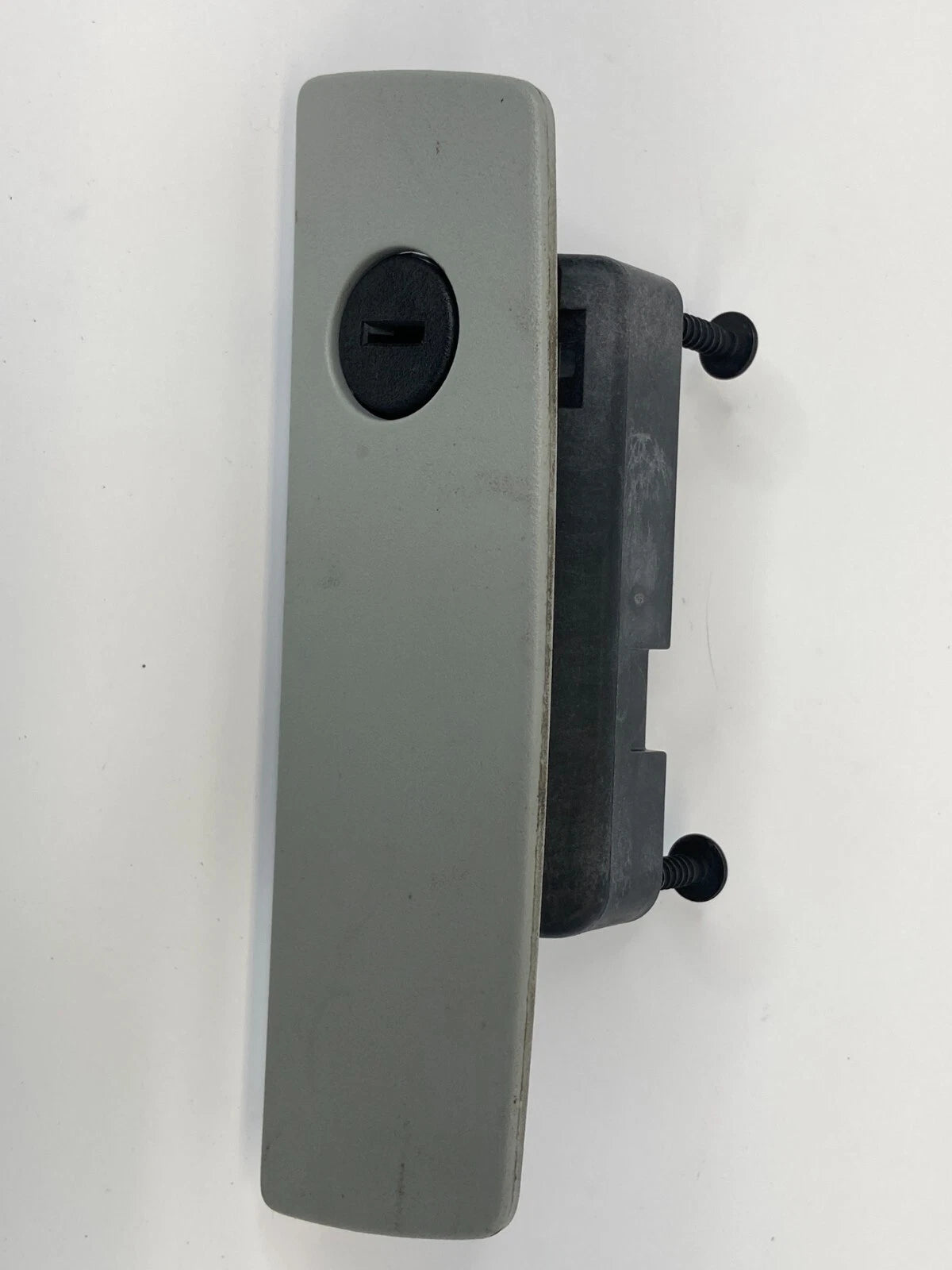 2008-2010 CHRYSLER TOWN & COUNTRY DASHBOARD GLOVE BOX LOCK LATCH HANDLE ASSEMBLY