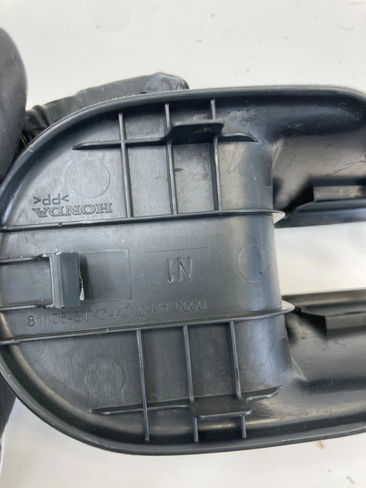 2007 2008 07 08 ACURA RDX FRONT LEFT SEAT REAR INNER BOLT COVER TRIM 81106STK