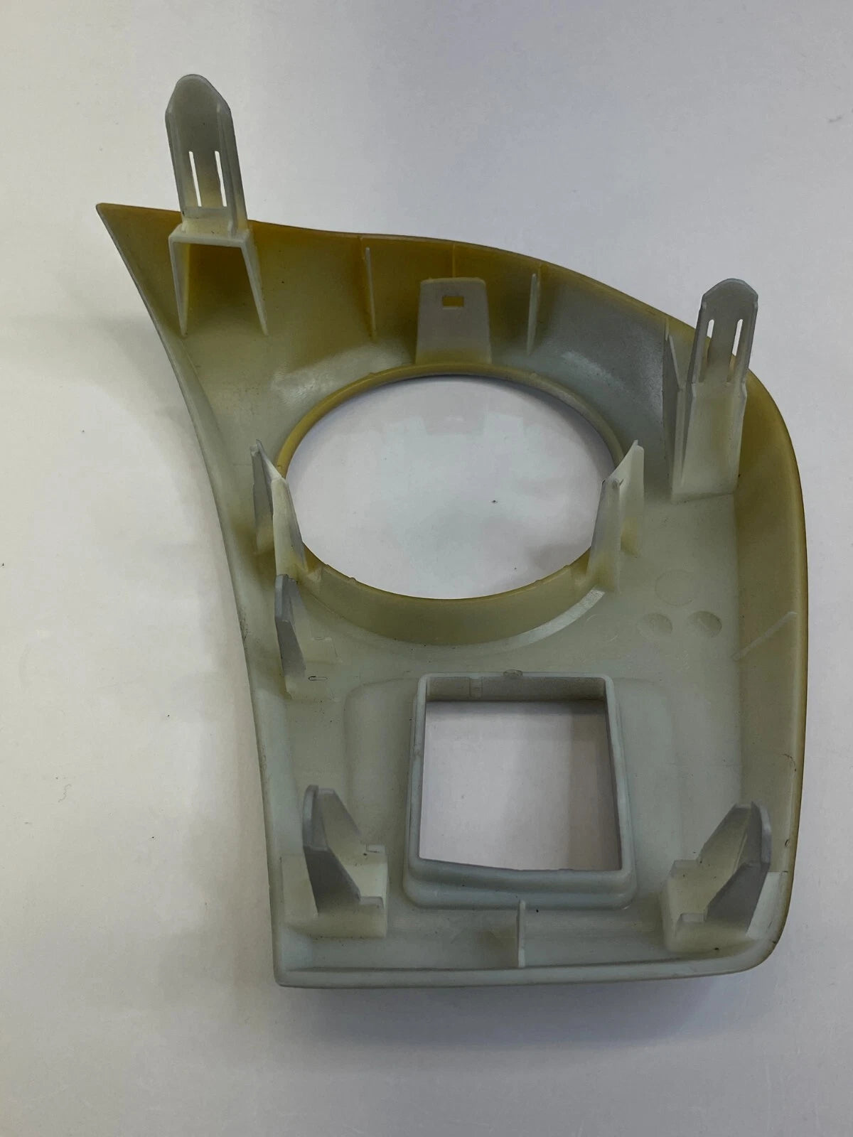 2009 2010 PONTIAC VIBE DASH LEFT AC VENT TRIM PANEL BEZEL SILVER 55431-02010 OEM