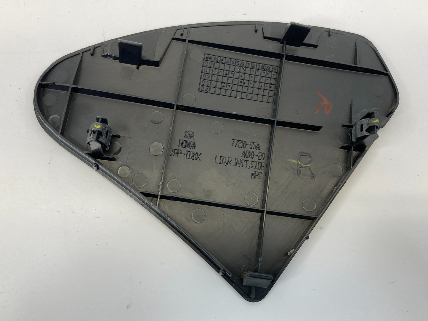 2001-2005 Honda Civic Dash Right Passenger Side End Cover Trim 77210-S5A-A010