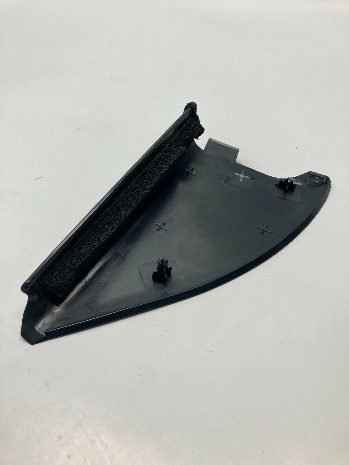 2000 2001 2002 2003 NISSAN MAXIMA FRONT LEFT DRIVER SIDE INNER MIRROR COVER TRIM