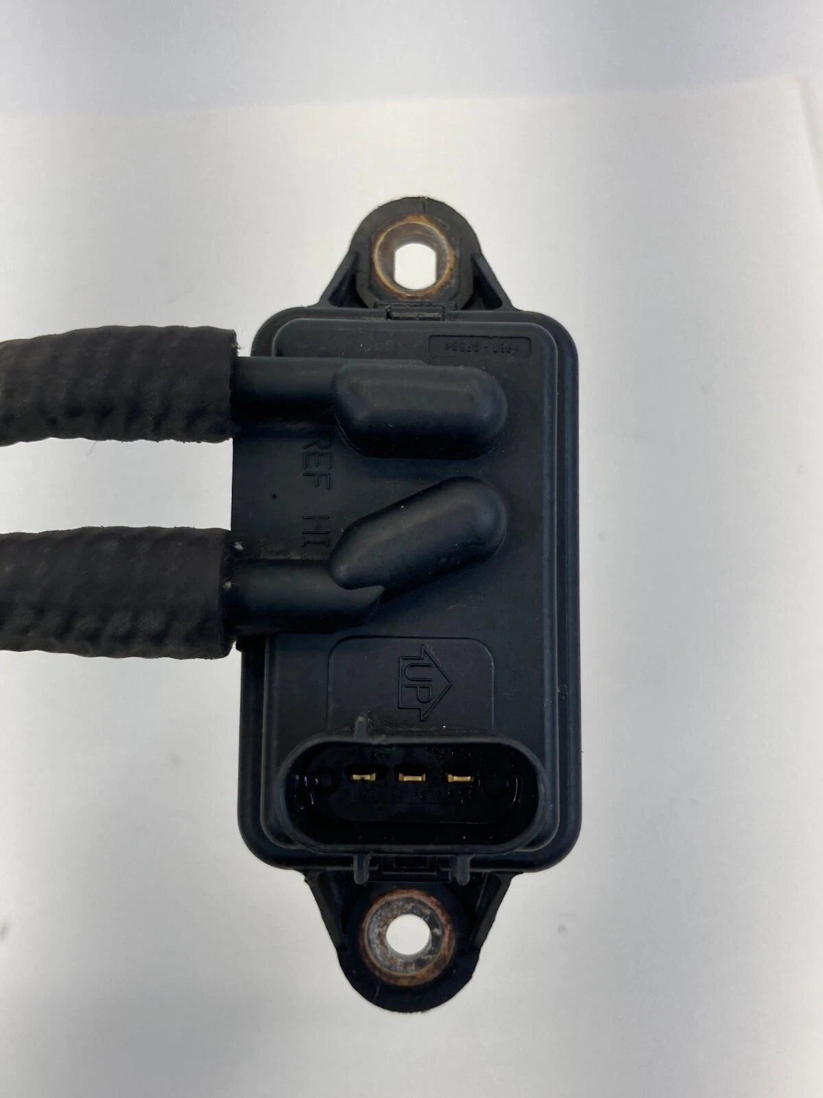 97-06 FORD EXPEDITION EXHAUST GAS RECIRCULATION EGR PRESSURE SENSOR W/ CONNECTOR