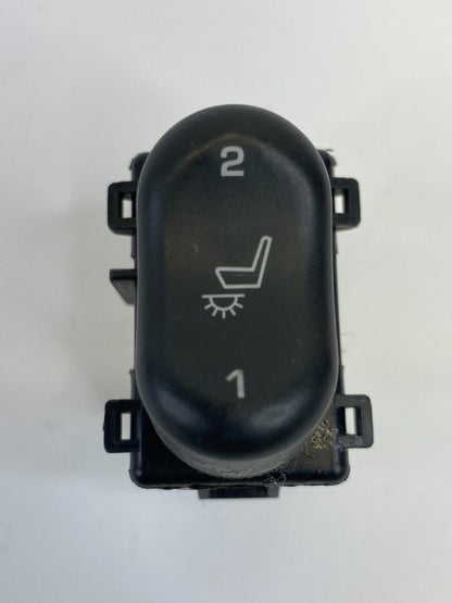 2004 2005 2006 2007 Saturn Vue Heated Heat Seat Button Switch 15774048 OEM