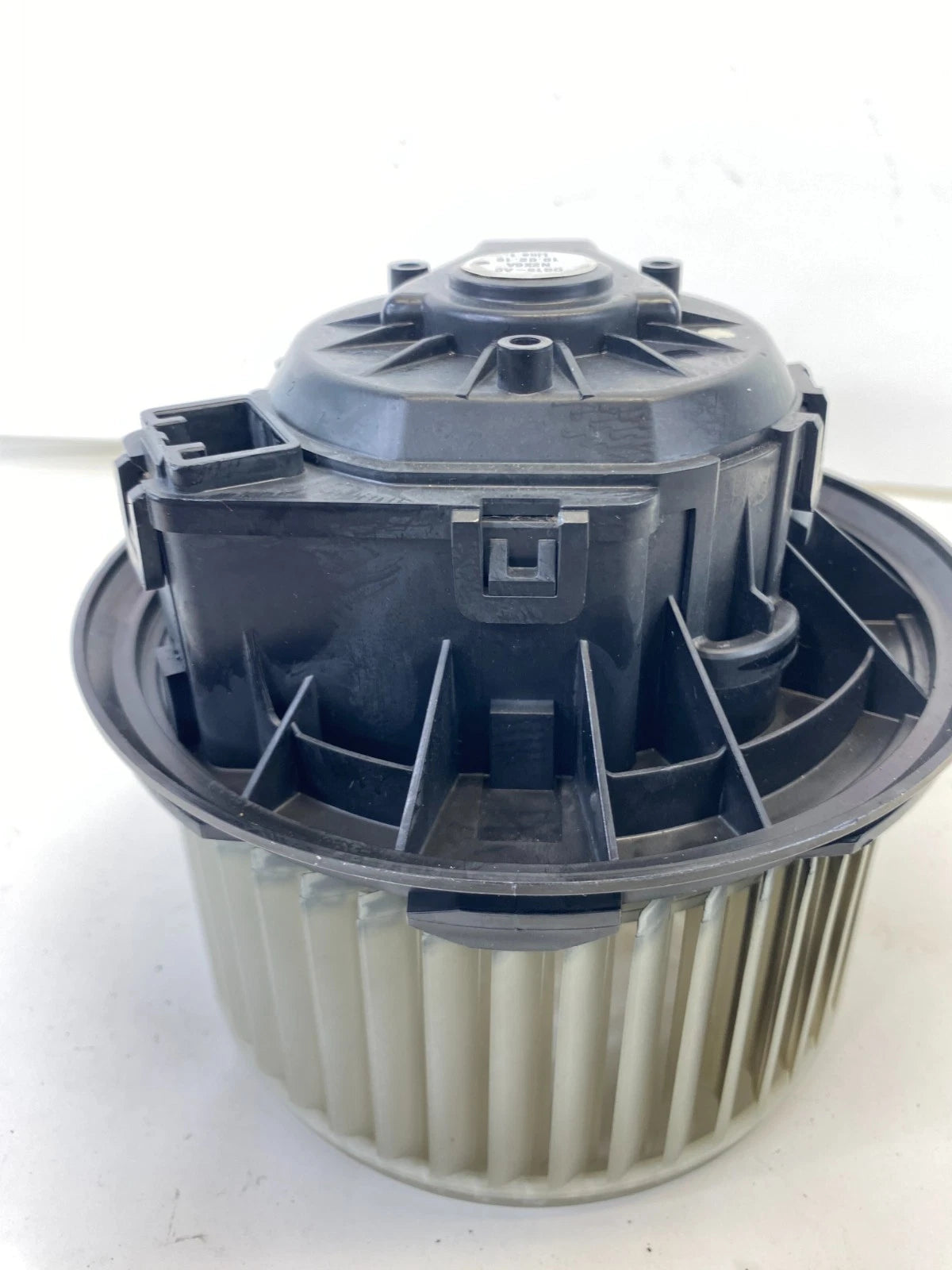 2012-2019 FORD TAURUS AC A/C HEATER FAN BLOWER MOTOR HVAC 8A8H-19846-AC OEM
