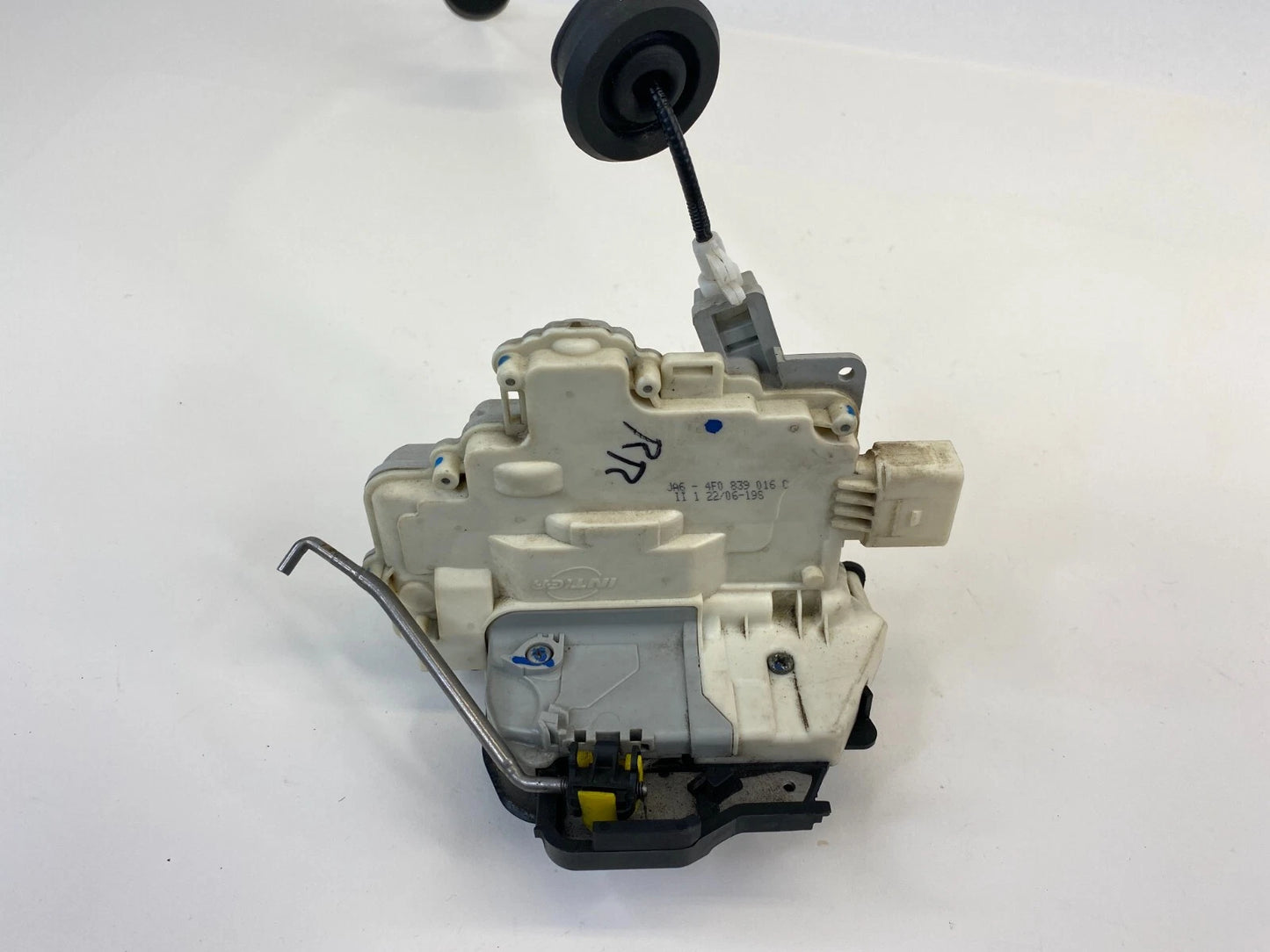 2005-2011 AUDI A6 QUATTRO REAR RIGHT SIDE DOOR LOCK LATCH ACTUATOR 4F0839016C