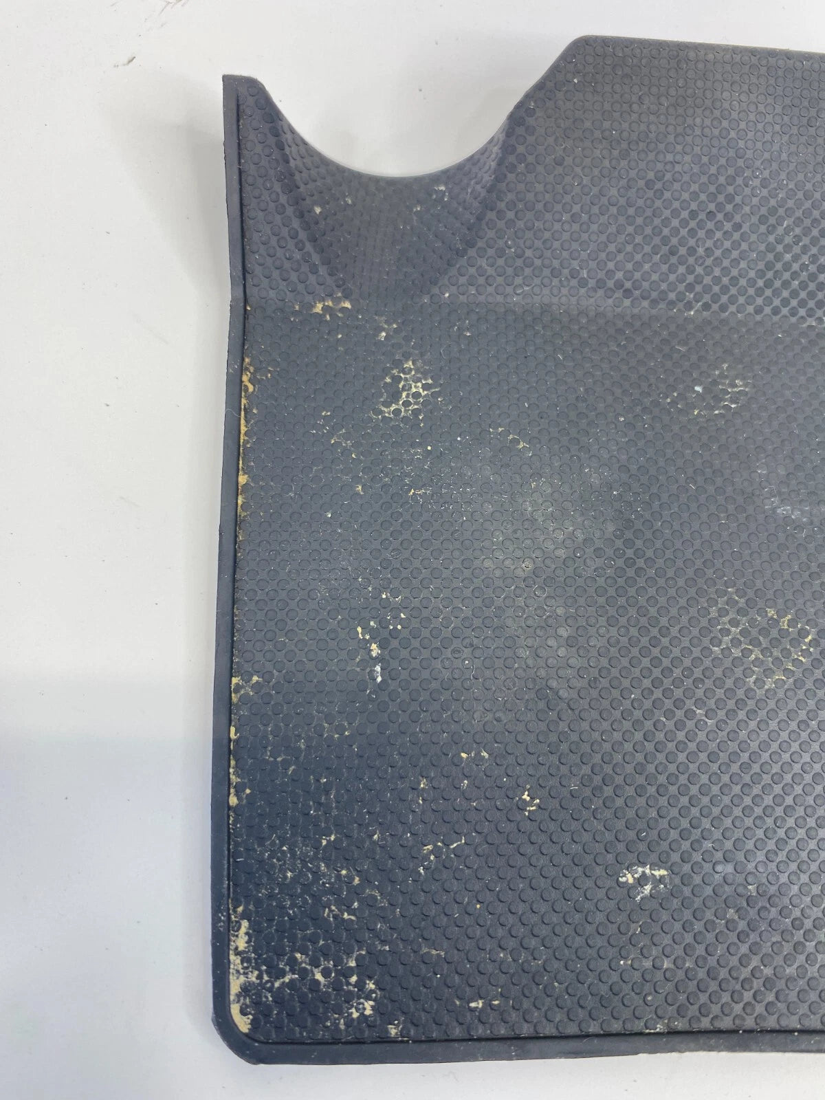 2004 05 2006 ACURA TL SEDAN CENTER CONSOLE INSERT RUBBER MAT LINER TRAY OEM