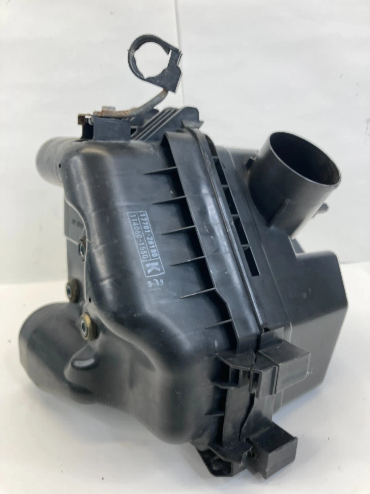 2008-2015 SCION XB AIR INTAKE CLEANER BOX HOUSING FILTER 17701-28180 OEM