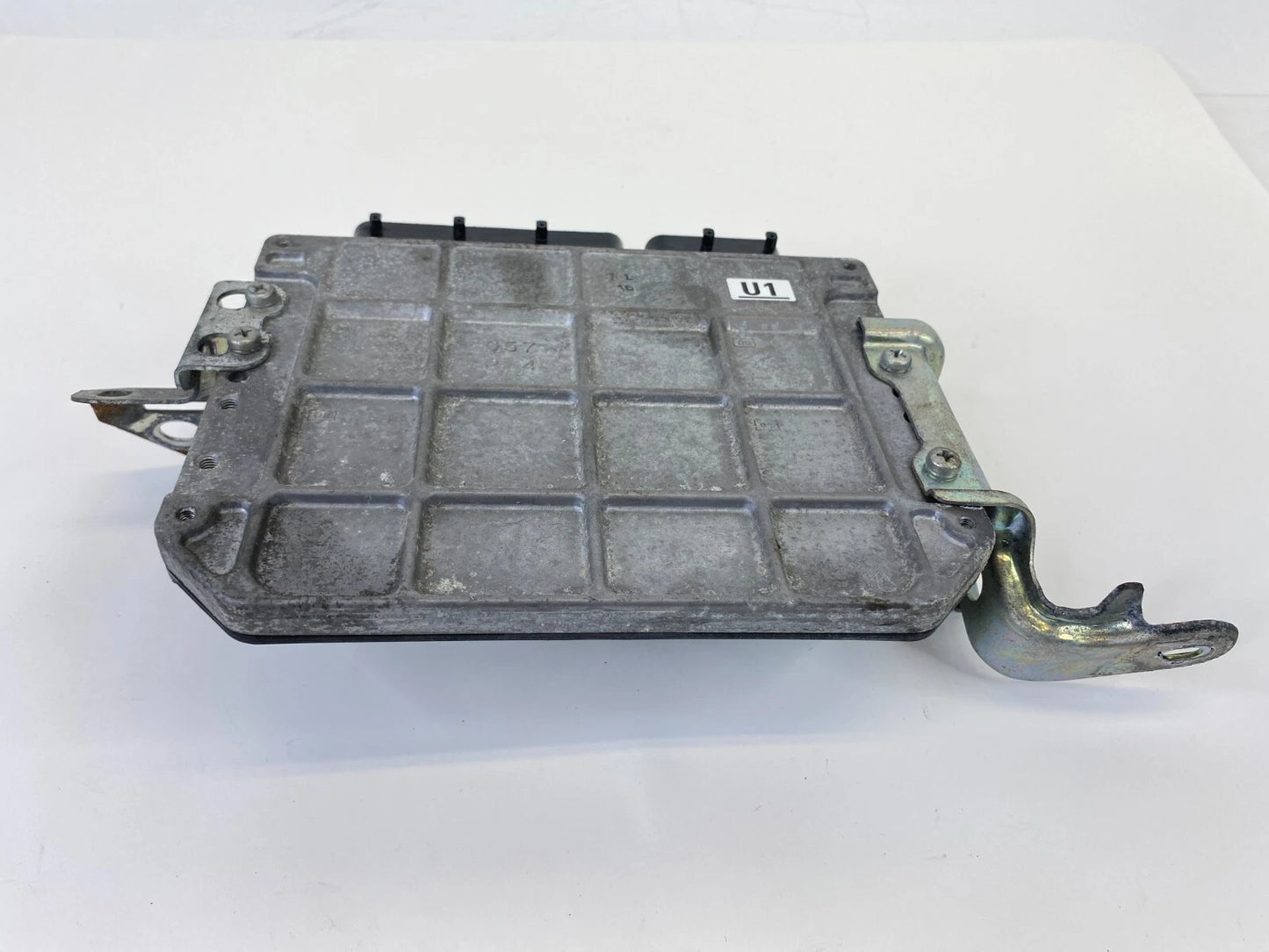 2010-2012 TOYOTA PRIUS 1.8L AT ENGINE COMPUTER MODULE ECU ECM OEM 89661-47261