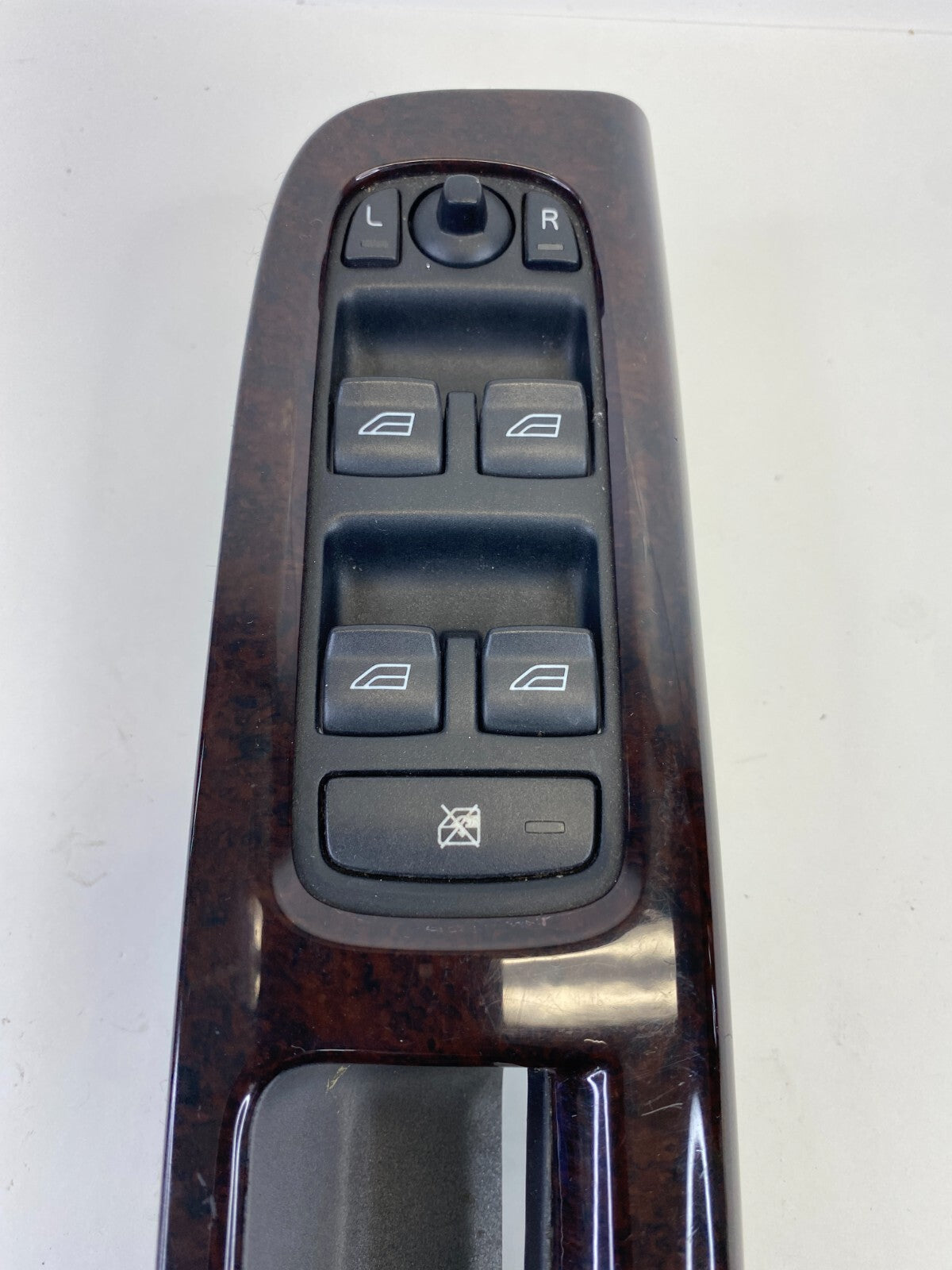 04-08 Volvo S40 Front Left Master Side Door Window Switch W/ Bezel Trim 30658444