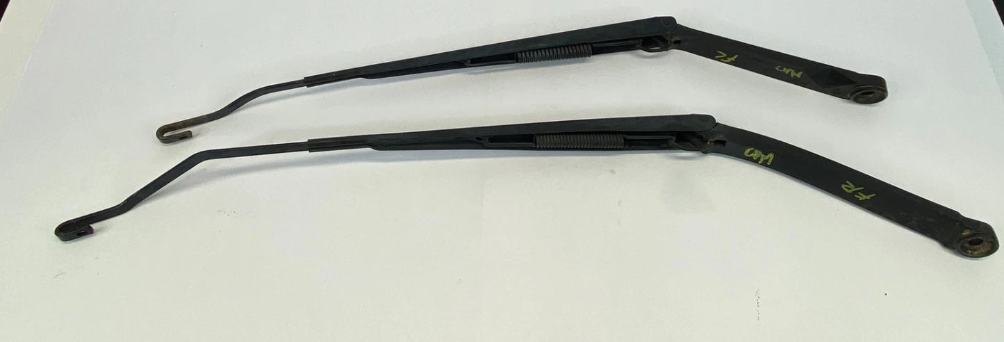 2002-2006 NISSAN ALTIMA FRONT WINDSHIELD WIPER ARMS SET PAIR LEFT & RIGHT OEM