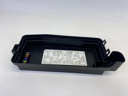 2012-2015 CHEVROLET CAPTIVA SPORT 2.4L AT ENGINE FUSE RELAY BOX LID CAP COVER