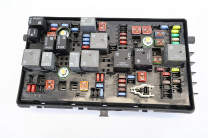 2011-2014 CHEVROLET CRUZE ENGINE FUSE BOX BLOCK MODULE AUTOMATIC OEM GM 95442176